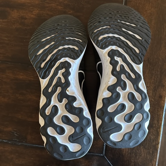 NIKE Women React Infinity Run Fly Knit 2 - Picture 7 of 8